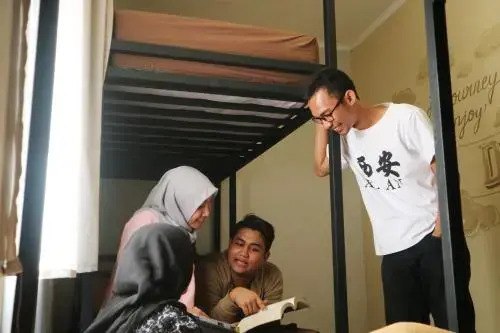 Happy Tree Hostel Yogyakarta