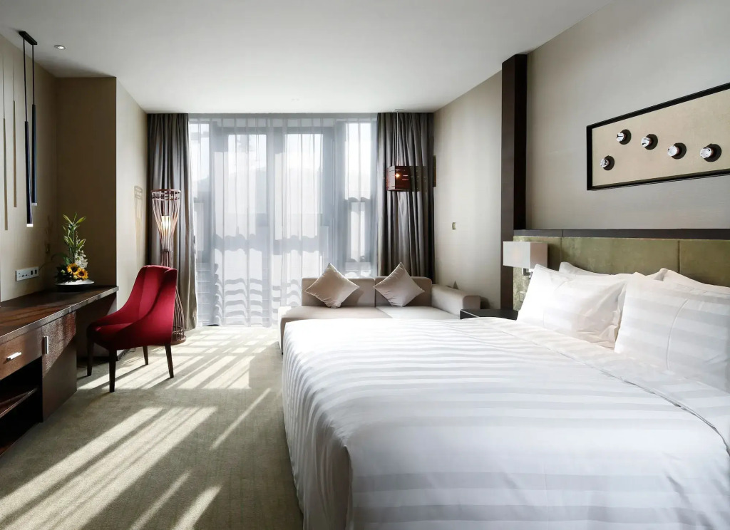 Lia Charlton Hotel Shenzhen