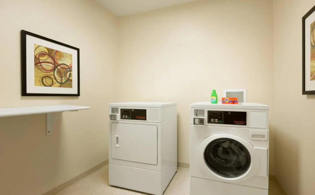 Comfort Inn & Suites Houston North - Spring