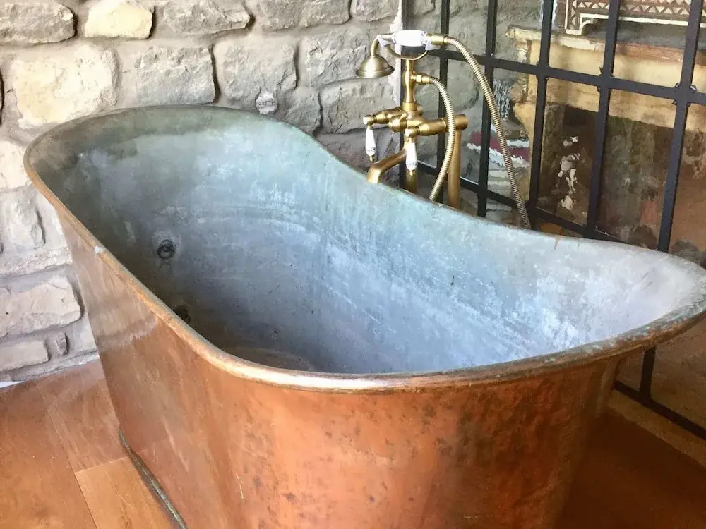 Spacious villa in Cortona with private pool