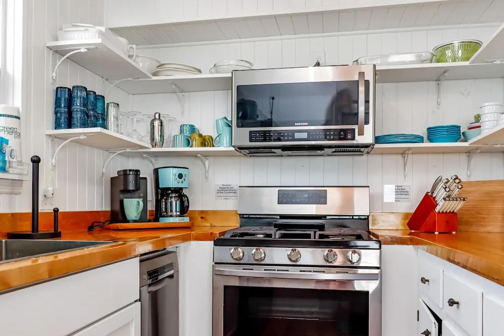 Antilles Beach Cottage 2
