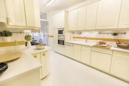 LovelyStay - Campo Pequeno Charming Apartment