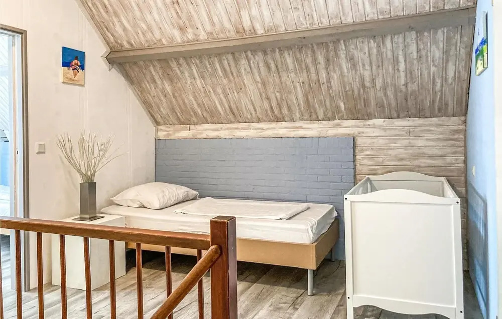 4 Bedroom Gorgeous Home In Bruinisse