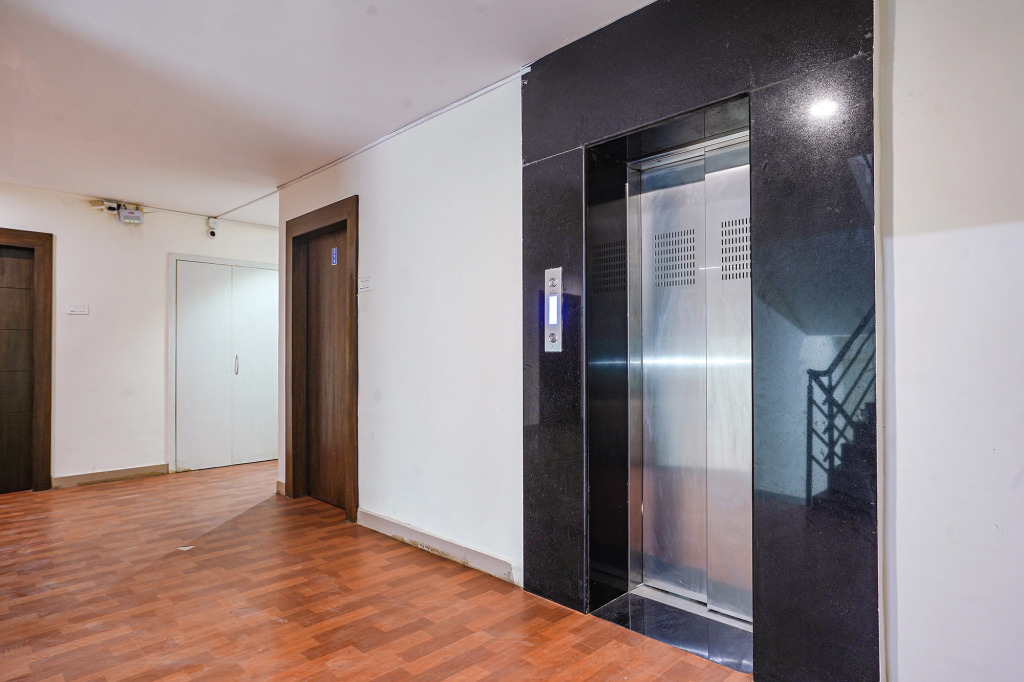 Fabhotel Jkc Grand