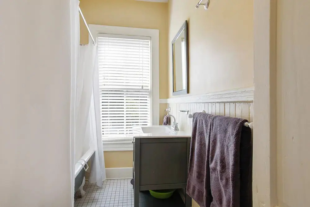 317 E Anderson Street Home