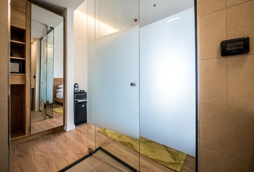 Schumacher Hotel Haifa