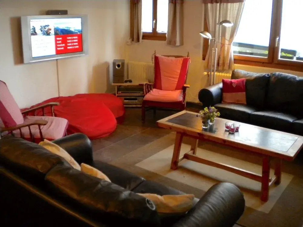 Outstanding chalet for groups, south facing, breathtaking views - all year round