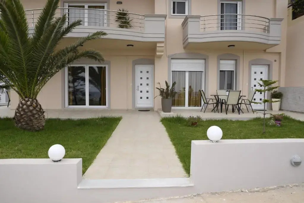 Aristea Apartments