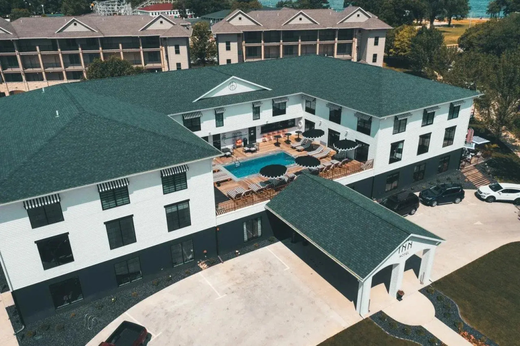 The Inn Hotel Lake Okoboji, an Ascend Collection Hotel