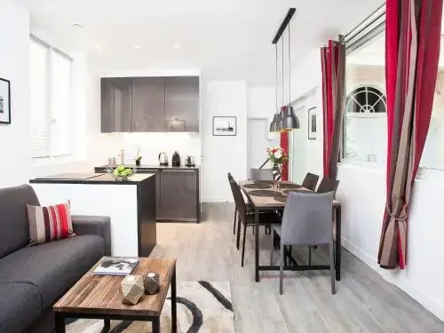 Quiet Apartment in the Center of Paris