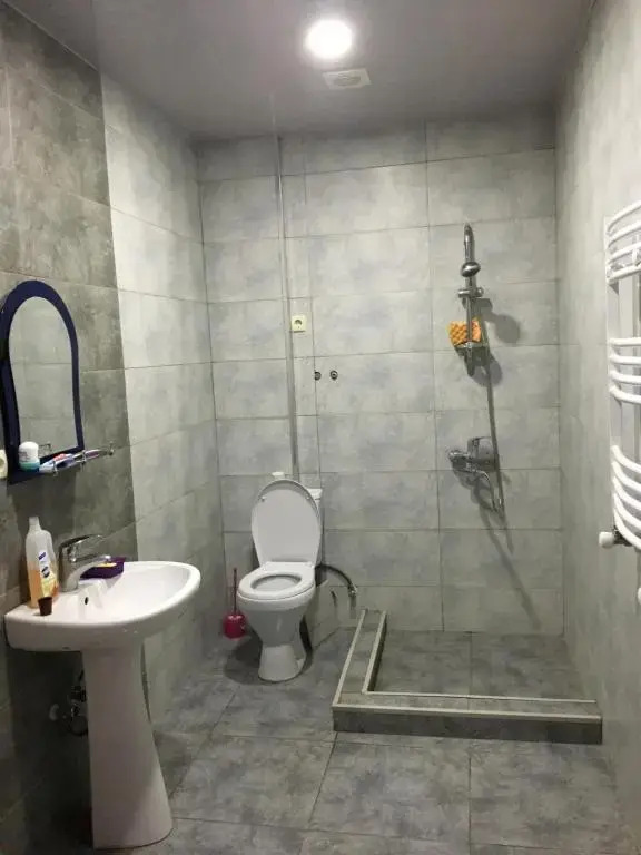 Homestay Apartment on Angisa Street