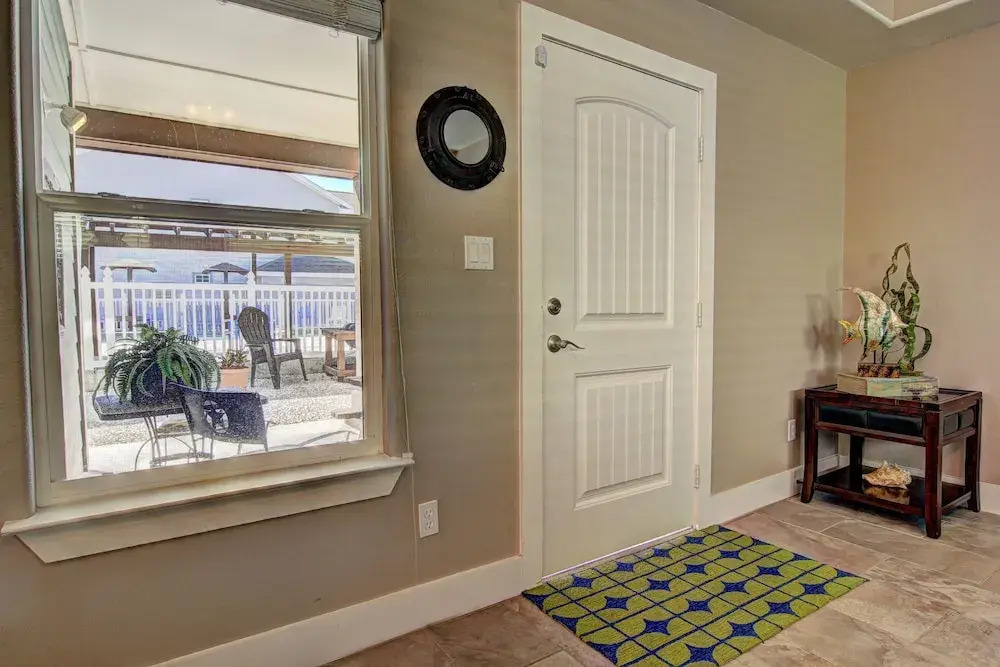 Mi Casa Tu Casa Downstairs 1 Bedroom 1 Bathroom Duplex