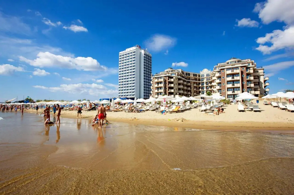 Hotel Golden Ina - All Inclusive - Beachfront