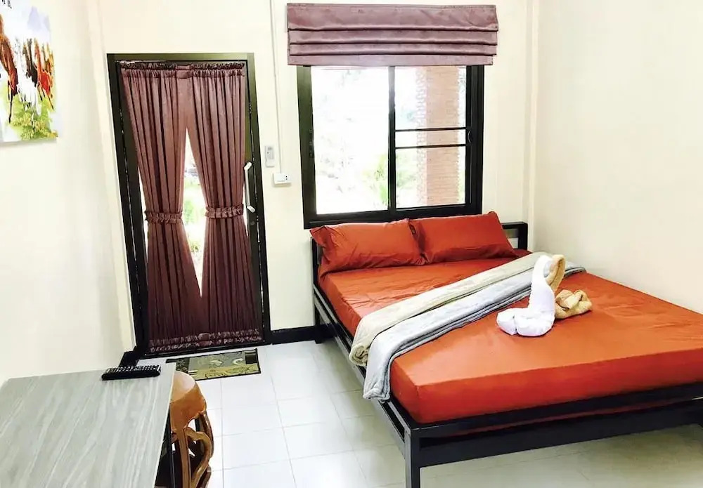 Thakrayang Brass Artisan Home Stay
