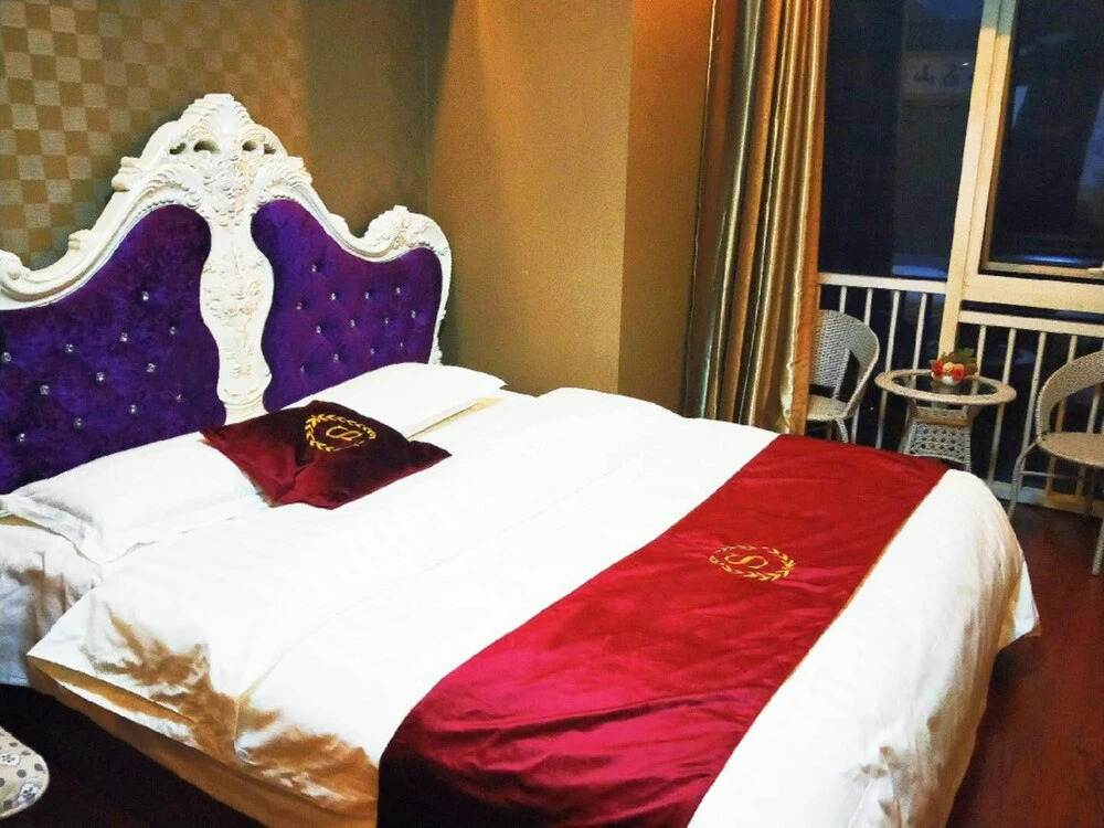 Xinghai Exhibition Center Apartment