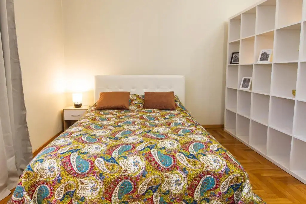 Spacious 2 Room Apart In A Historic Laisves Avenue