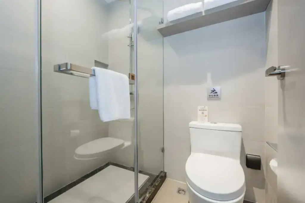 Home Inn Selected (Shanghai New International Expo Center, Guanglan Road Metro Station)