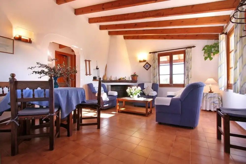 Villa - 2 Bedrooms with Pool and WiFi - 103214