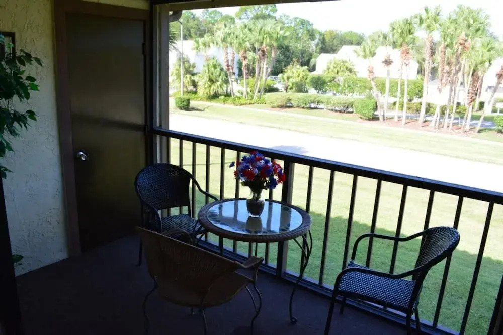 Beautiful 2 Bedroom 2 Bath Condominium