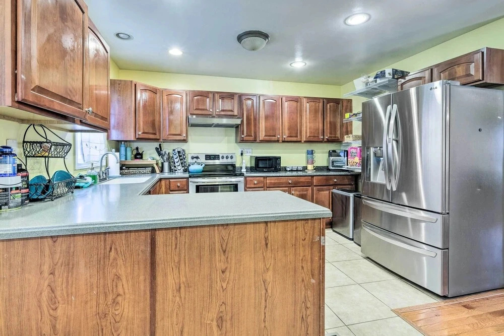 5 Mi to National Mall: Home in Washington DC