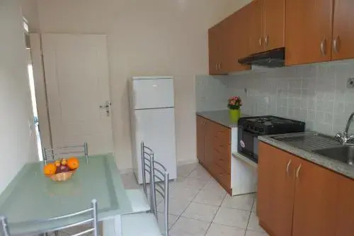 Iliana Apartments