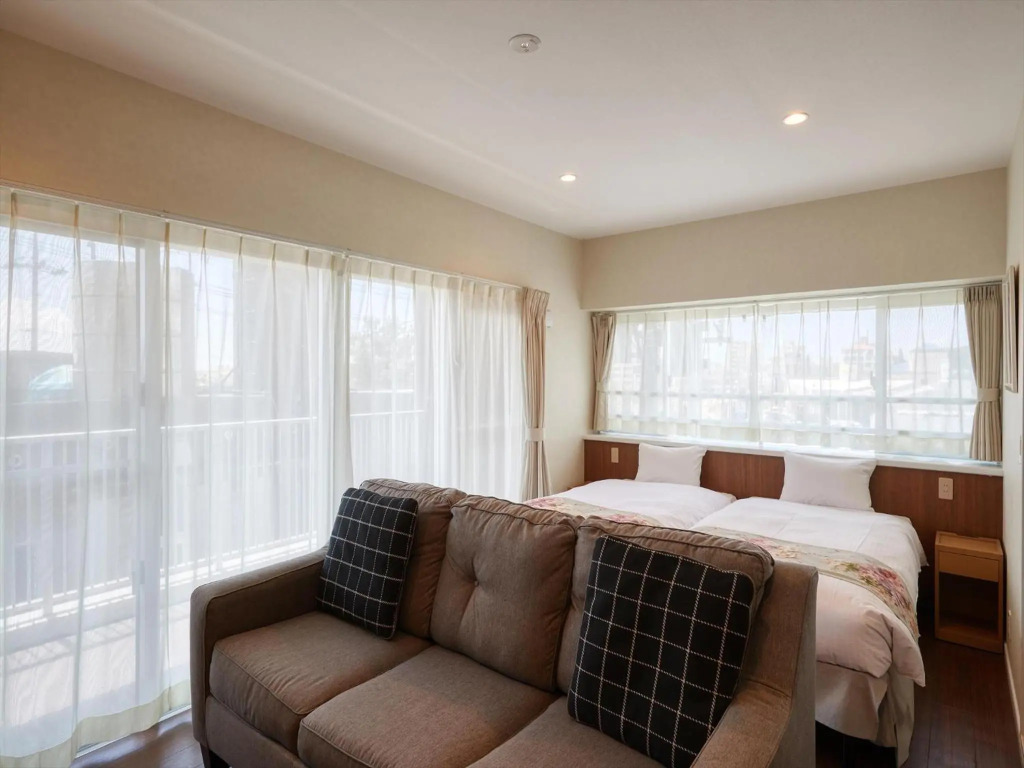 Seaside Condominium Rana Chatan