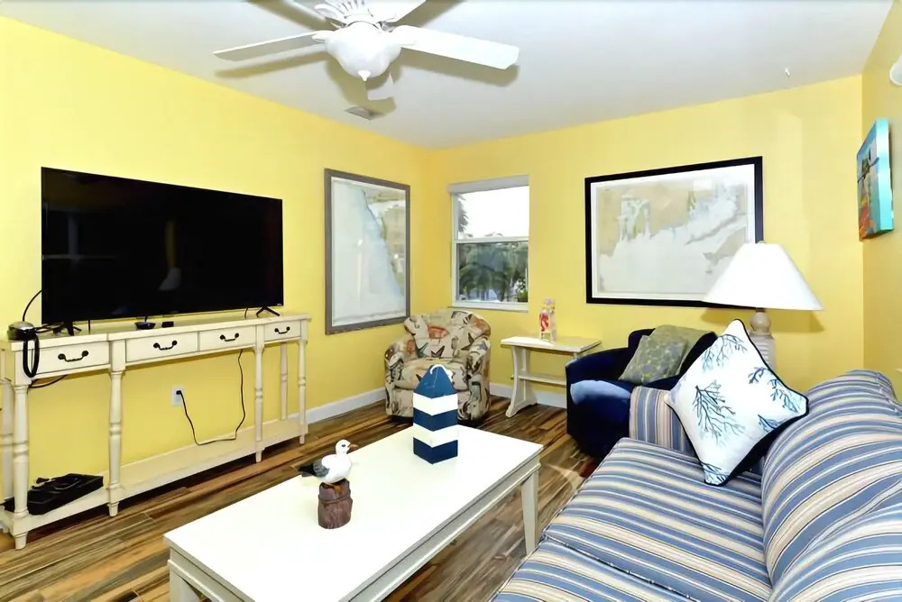 Boogie Board 1 Bedroom 1 Bathroom Condo