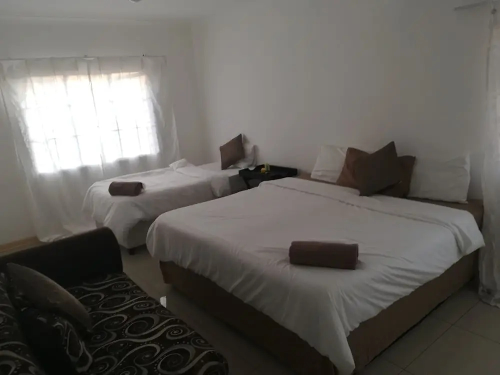 ocean palace self catering lodge