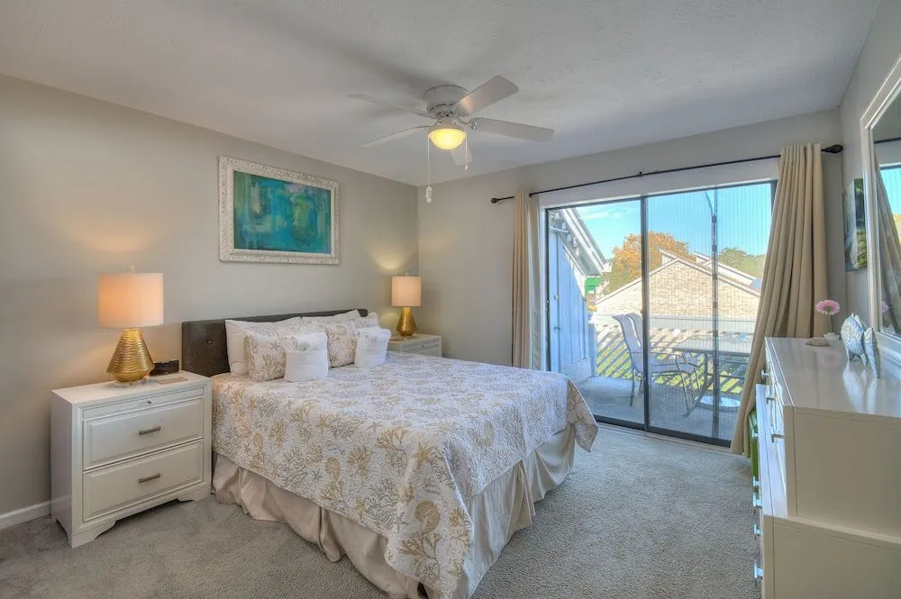 The Arbor by Elliott Beach Rentals
