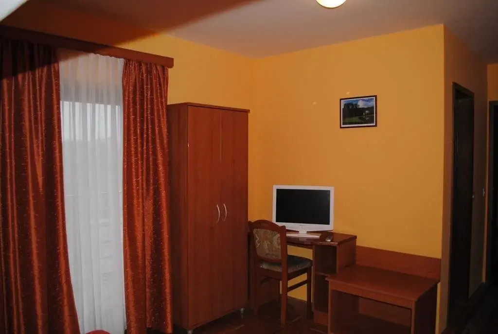 Hotel Roškar