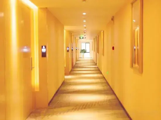 Lavande Hotel Enshi Cultural Plaza Airport Branch