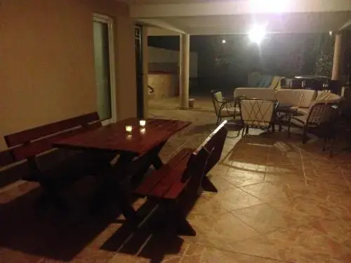 Apartments Mitrovic
