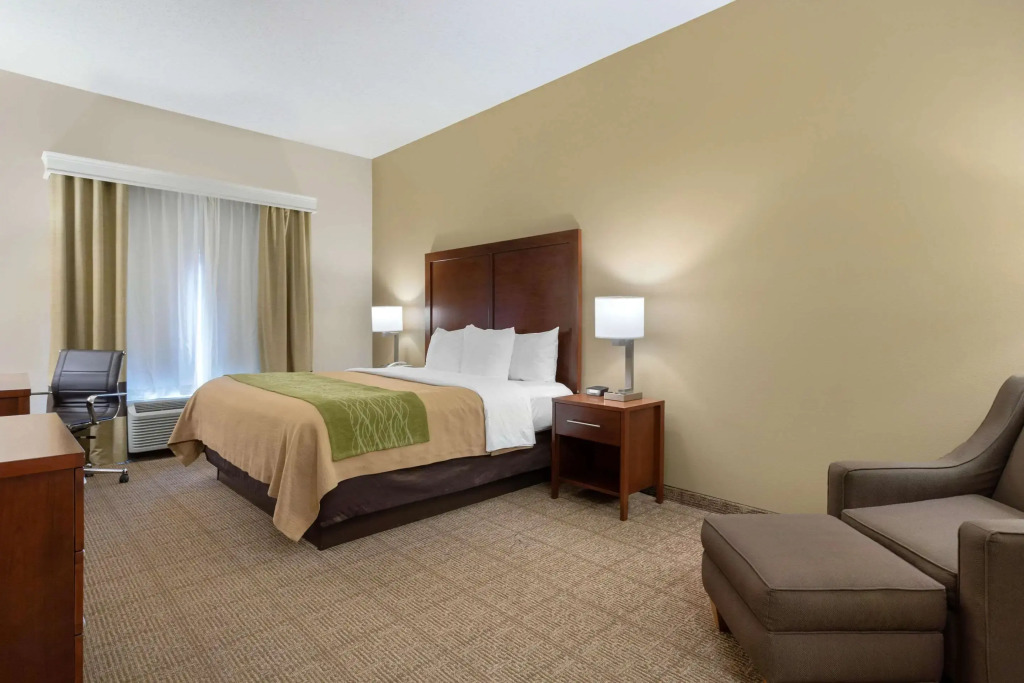 Comfort Inn & Suites Port Arthur-Port Neches