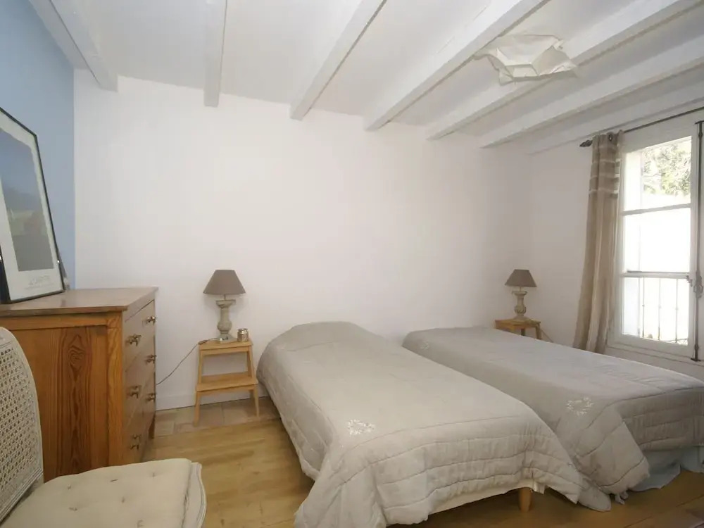 Atmospheric Villa in Pottery Town Salernes , Near Many Lovely Villages