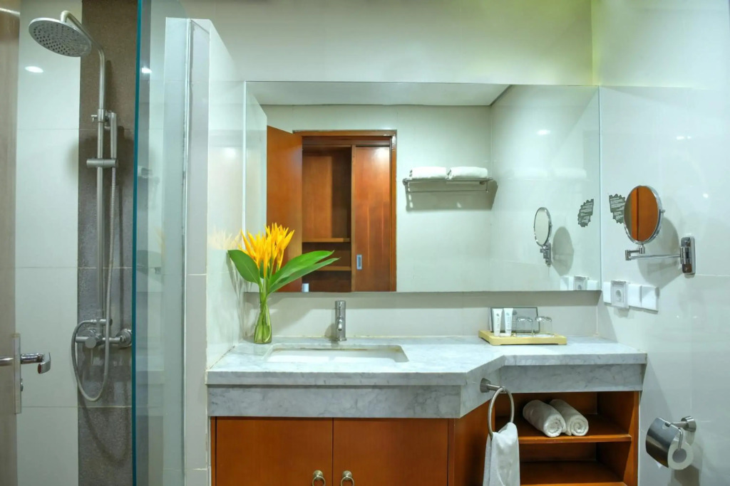 Oak Tree Emerald Hotel & Coventions Semarang
