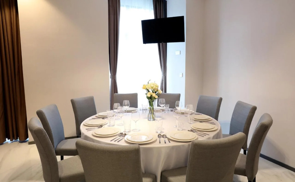 Bridal Tea House Hotel