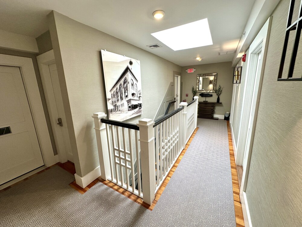 Entire Modern 7 Unit 7 Bath Boutique Inn 7 Bedroom Home