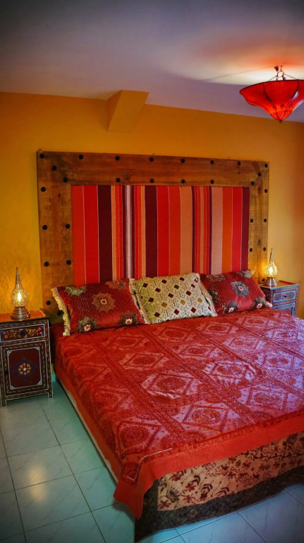 Inn Seventies Cheap & Chic II