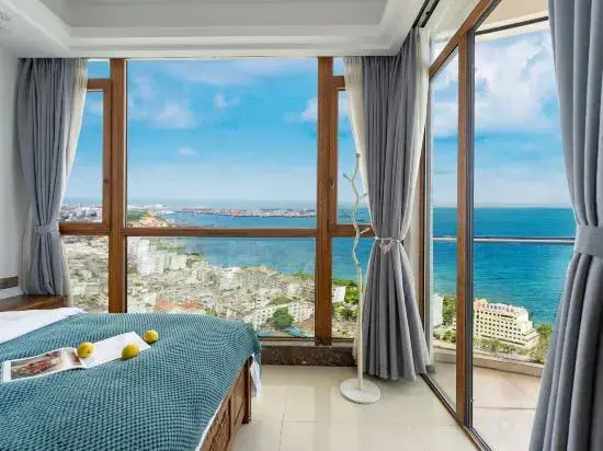 Huatian·Hai Mansion Seaview Holiday Homestay (Beihai Old Street Underwater World Branch)