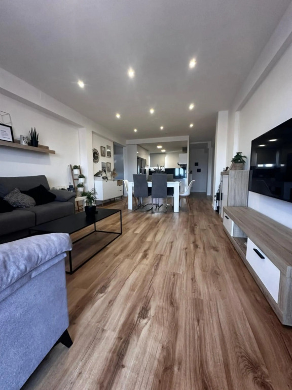 Apartamento con piscina en el centro de Sanxenxo