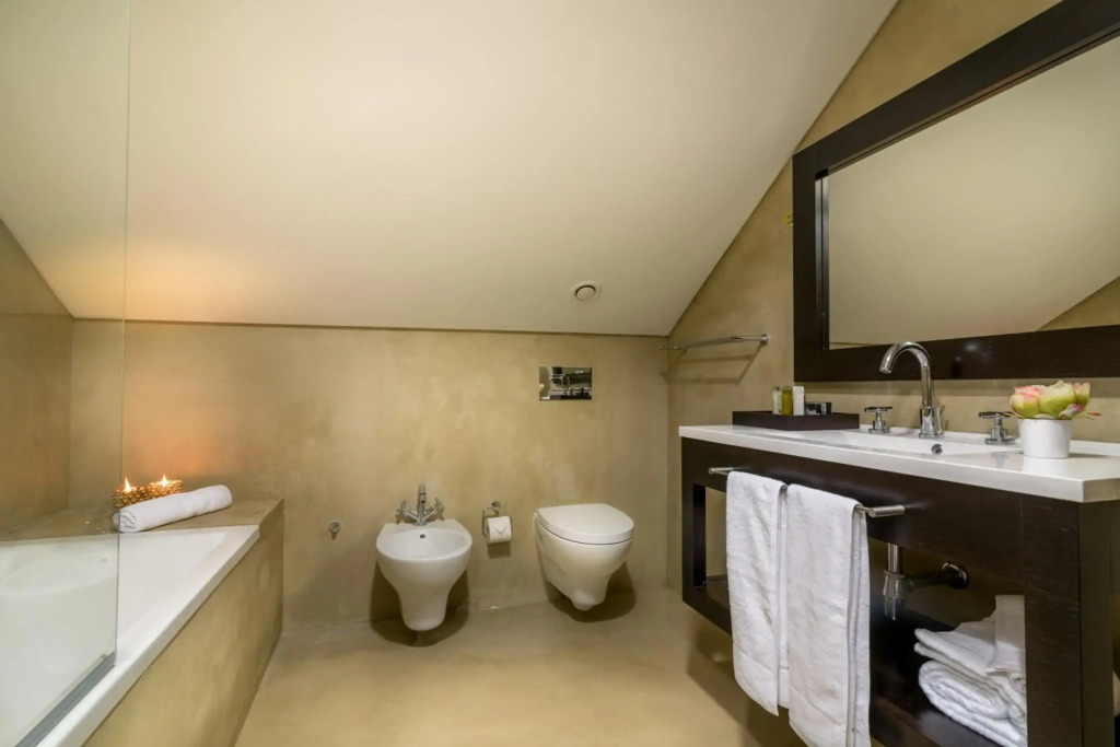 Universal Boutique Hotel