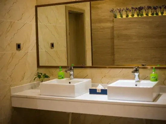Shengyang Hotel