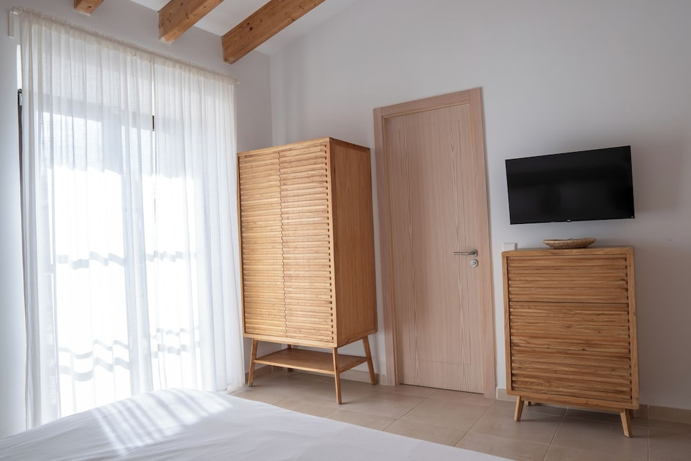 Vino Resort Son Amaret