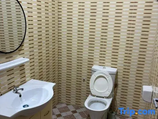 Spacious 2 Bedroom in City Center Cotonou