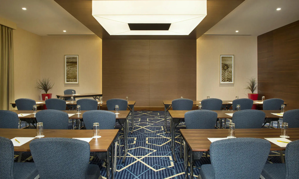 Hilton Garden inn Dubai Jumeirah
