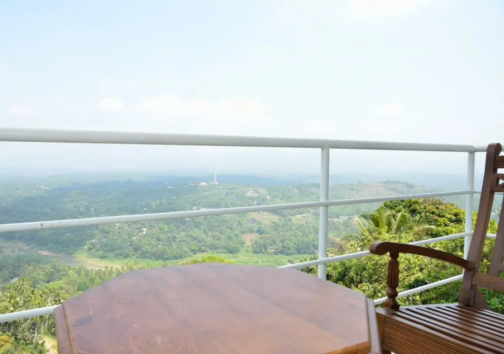Skydale Homestay