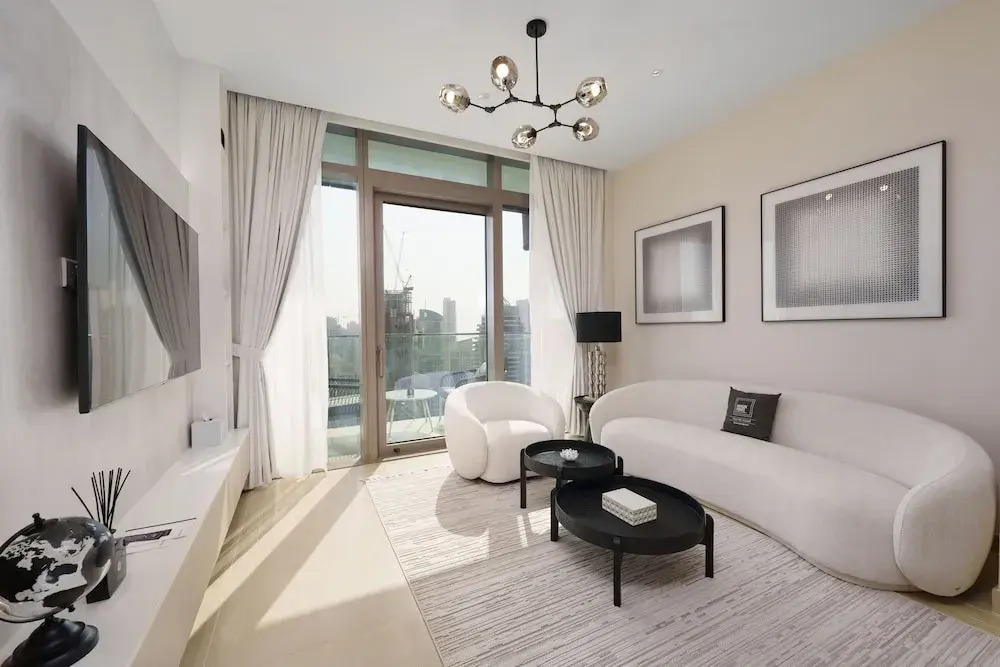 Maison Privee - Modern Luxury Apt w/ Spectacular Dubai Marina Vws