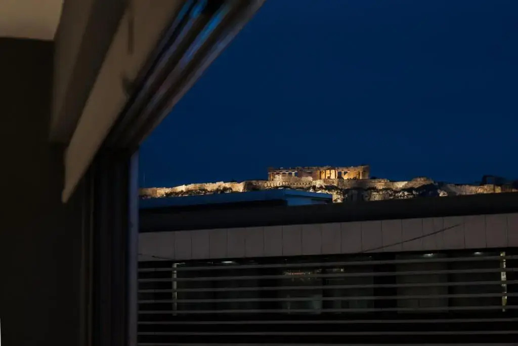 Luxurious apartment Acropolis view, Ermou street