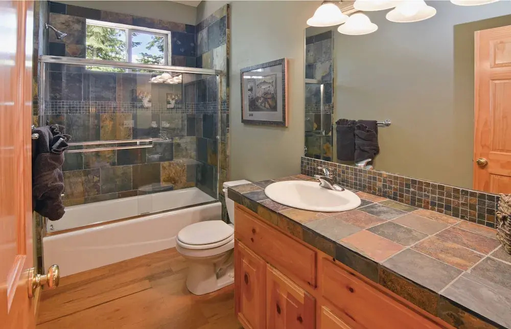 14394 Tyrol Rd Condo