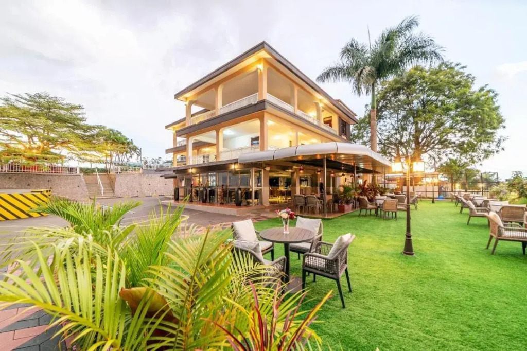 Afro Park Hotel
